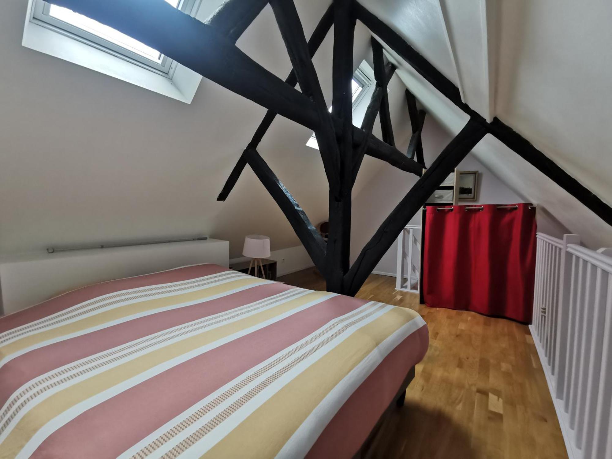 Phare Des Impressionnistes Appartement Honfleur Buitenkant foto